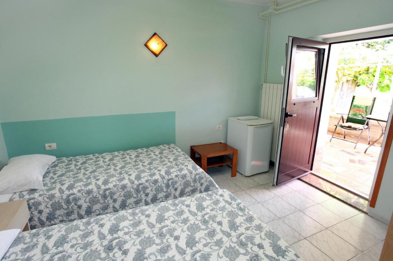Dino Studio And Room Apartments ปอร์โตรอซ ภายนอก รูปภาพ