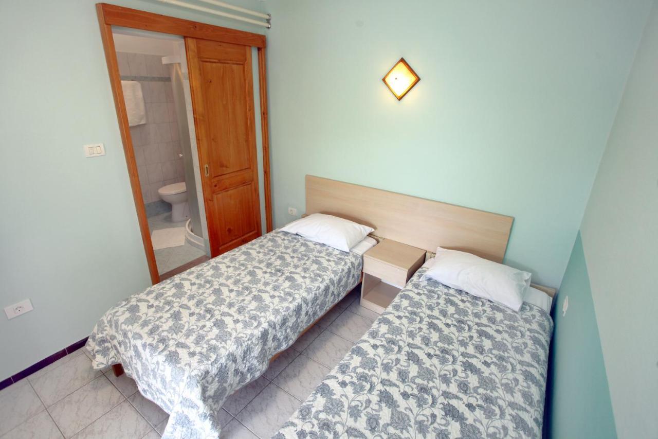 Dino Studio And Room Apartments ปอร์โตรอซ ภายนอก รูปภาพ