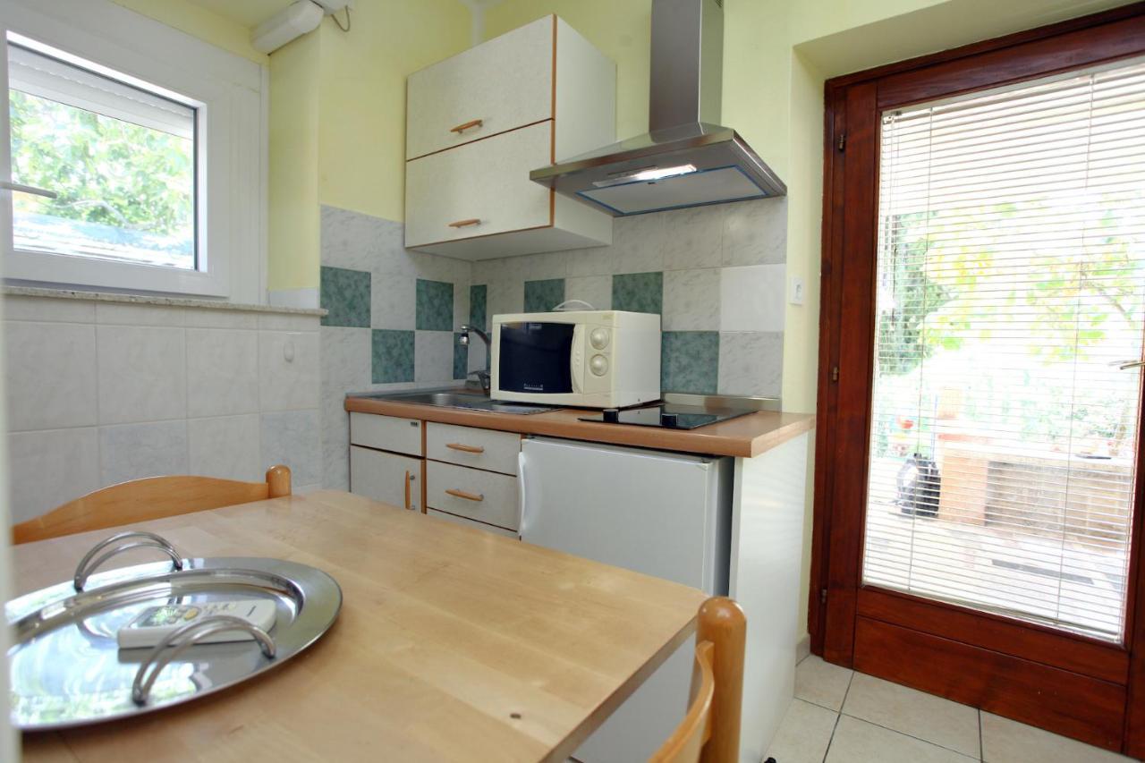 Dino Studio And Room Apartments ปอร์โตรอซ ภายนอก รูปภาพ